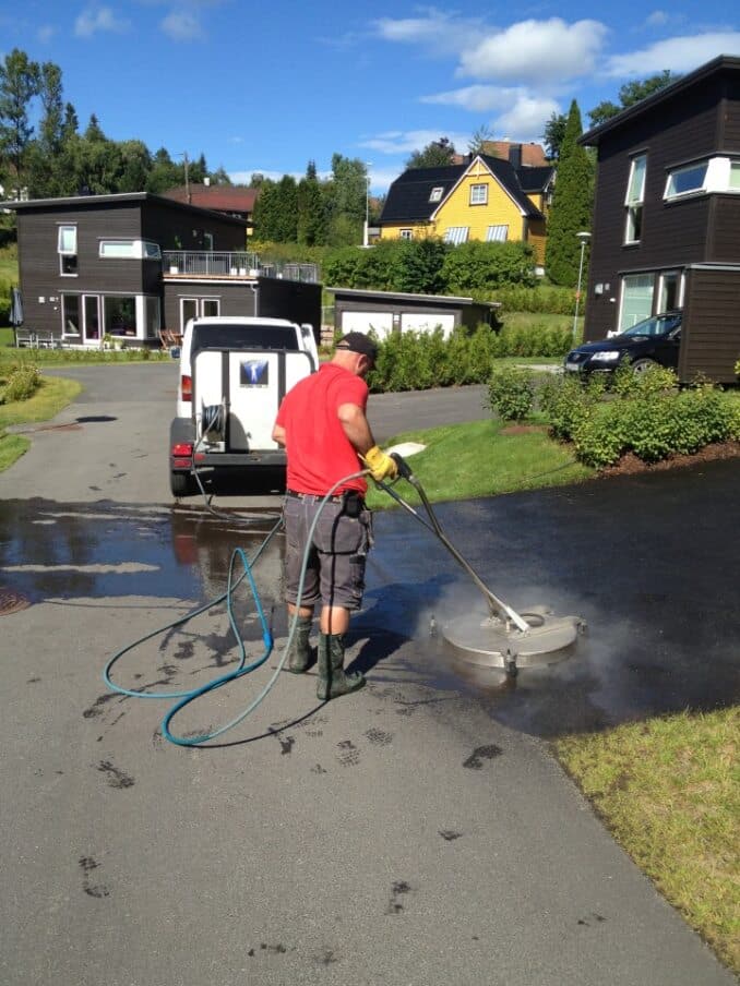 Vask og vedlikehold utført av Prosjekt Håndverk AS